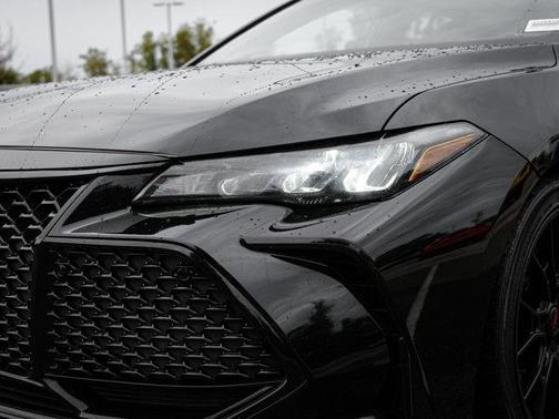 2020 Toyota Avalon TRD