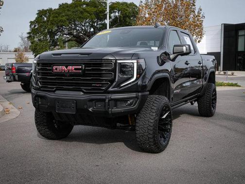 2023 GMC Sierra 1500 AT4X