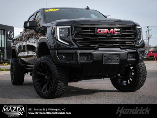 2023 GMC Sierra 1500 AT4X