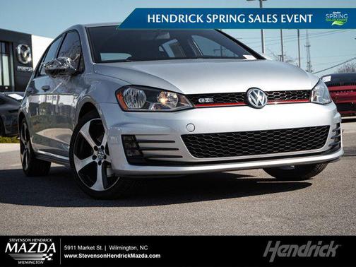 2016 Volkswagen Golf GTI 2.0T SE 4-Door