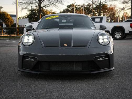 2025 Porsche 911 GT3