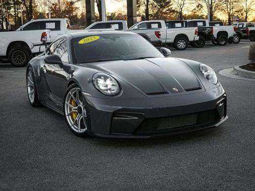 2025 Porsche 911 GT3
