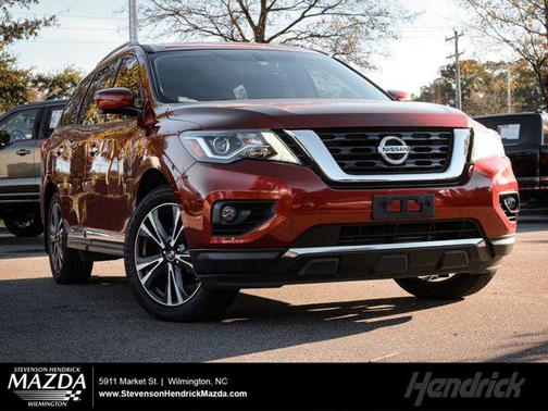 2017 Nissan Pathfinder Platinum