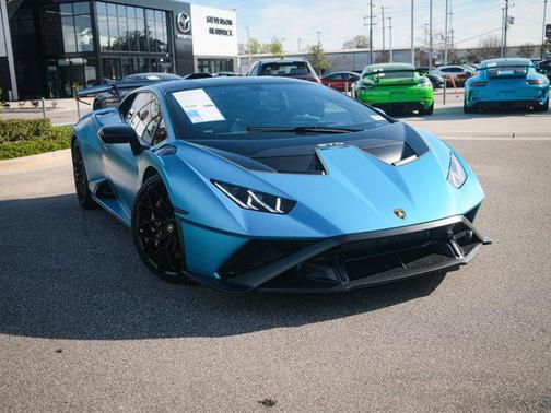 2022 Lamborghini Huracan STO Coupe