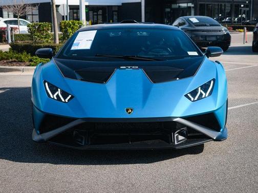 2022 Lamborghini Huracan STO Coupe