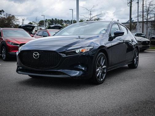2025 Mazda Mazda3 FWD w/Preferred Package