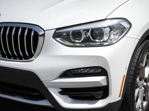 Mineral White Metallic 2021 BMW X3 xDrive30i