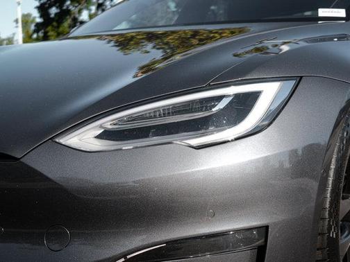 2021 Tesla Model S Plaid