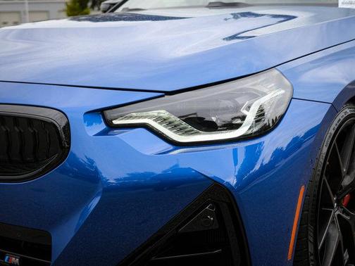 2025 BMW M240 i xDrive