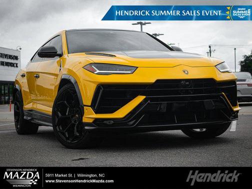 2023 Lamborghini Urus Performante