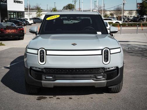 2024 Rivian R1T Adventure