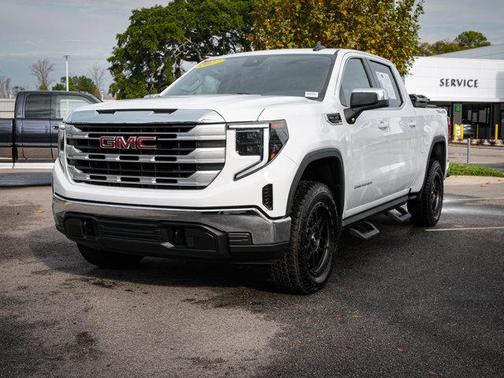 2023 GMC Sierra 1500 SLE