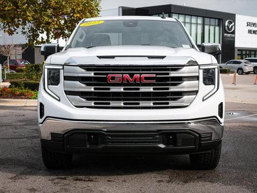 2023 GMC Sierra 1500 SLE