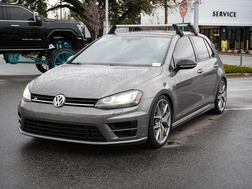 2015 Volkswagen Golf R 4-Door w/DCC & Navigation