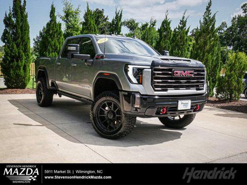 2024 GMC Sierra 2500 AT4