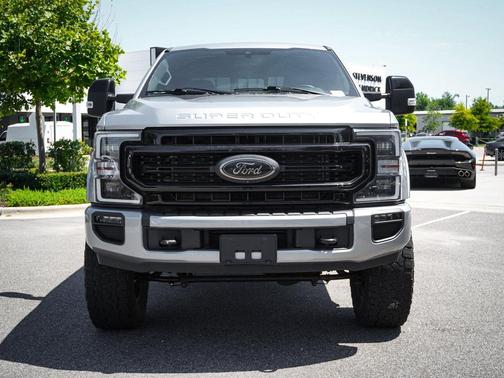 Iconic Silver Metallic 2022 Ford F-250 Lariat