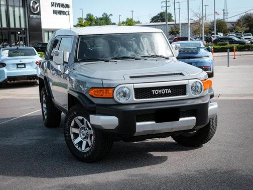 2014 Toyota FJ Cruiser Base