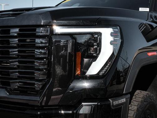 2024 GMC Sierra 2500 Denali Ultimate