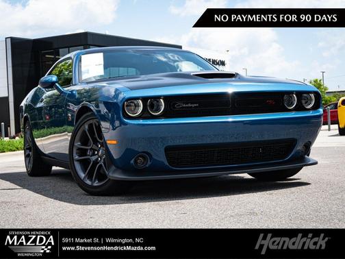 Frostbite 2023 Dodge Challenger R/T Scat Pack