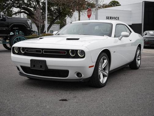 2017 Dodge Challenger R/T