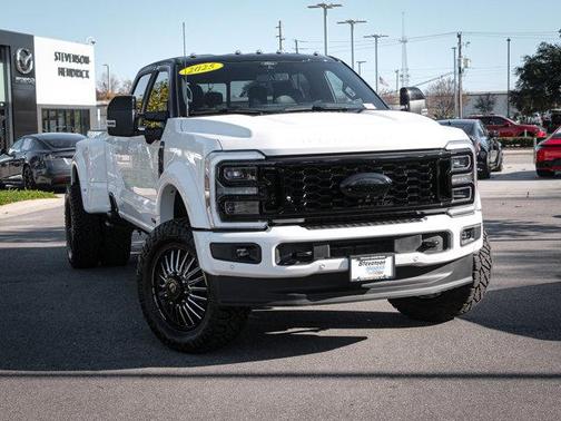 2025 Ford F-450 Platinum