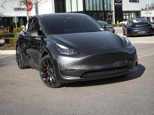 2024 Tesla Model Y Performance