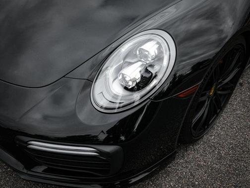 2019 Porsche 911 Turbo S