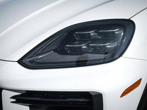 2025 Porsche Cayenne Turbo GT