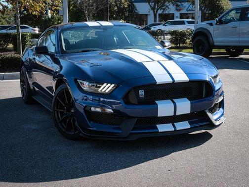 2016 Ford Shelby GT350 Base