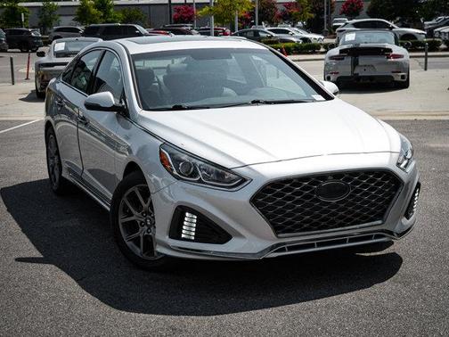 2018 Hyundai SONATA Sport 2.0T