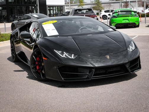Black 2019 Lamborghini Huracan LP580-2
