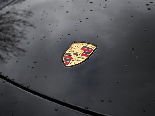 2019 Porsche 911 Carrera GTS