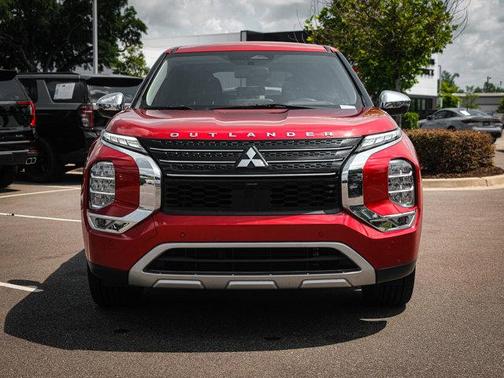 2022 Mitsubishi Outlander SE