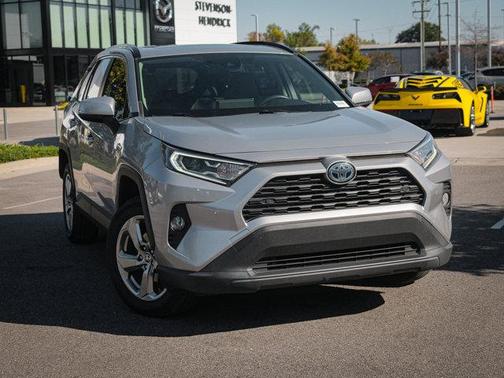 2021 Toyota RAV4 Hybrid XLE Premium