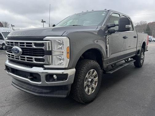 2024 Ford F-350 XLT