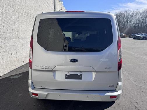 2018 Ford Transit Connect XLT w/Rear Liftgate