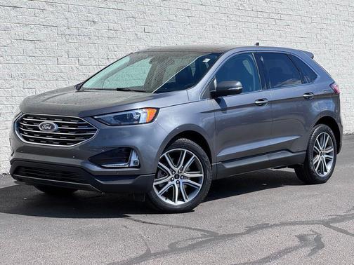CARBONIZED GRAY 2023 Ford Edge Titanium
