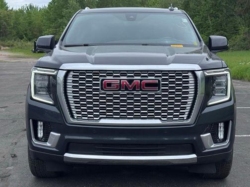 Hunter Metallic 2021 GMC Yukon XL Denali