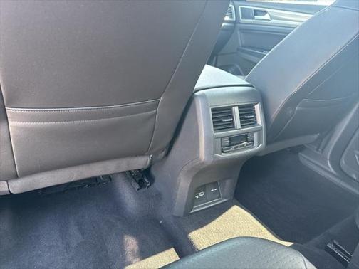 2021 Volkswagen Atlas 3.6L SE w/Technology