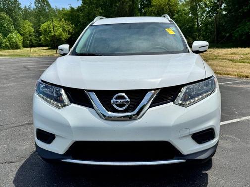 Glacier White 2016 Nissan Rogue S