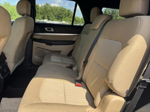 2016 Ford Explorer Base