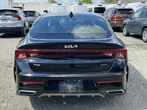 2022 Kia K5 GT-Line