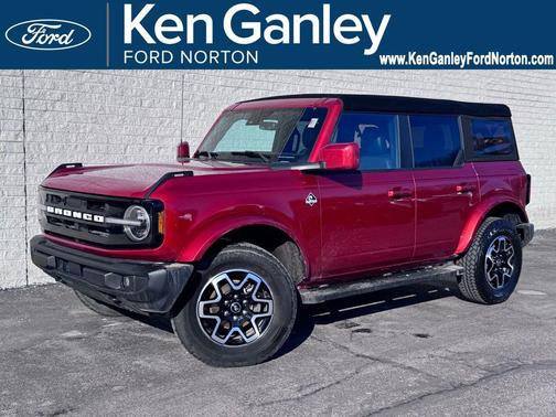 2024 Ford Bronco Outer Banks