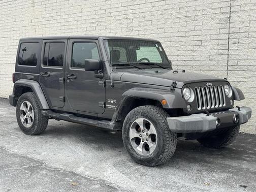2017 Jeep Wrangler Unlimited Sahara