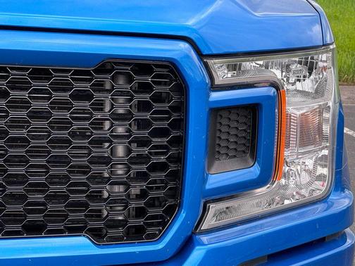 VELOCITY BLUE 2020 Ford F-150 XL
