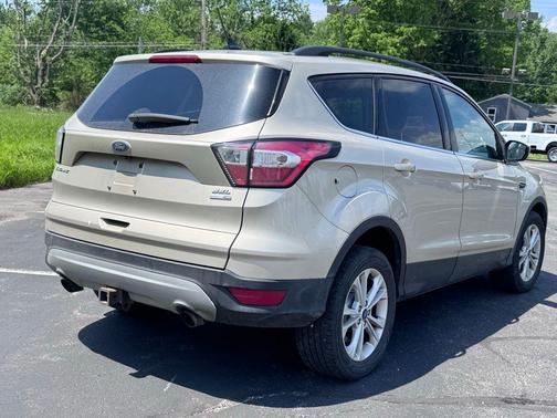 WHITE GOLD METALLIC 2018 Ford Escape SEL