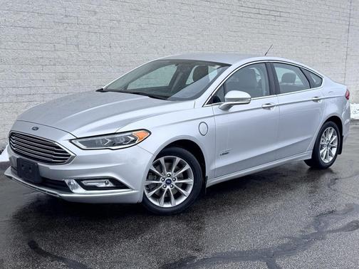 2017 Ford Fusion Energi SE Luxury