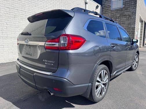 2021 Subaru Ascent Limited 8-Passenger