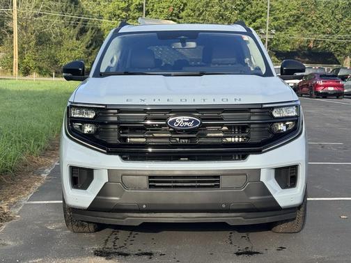 2025 Ford Expedition Max Active 4x4
