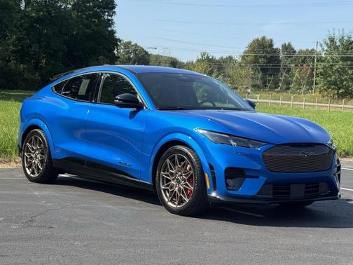 2025 Ford Mustang Mach-E GT